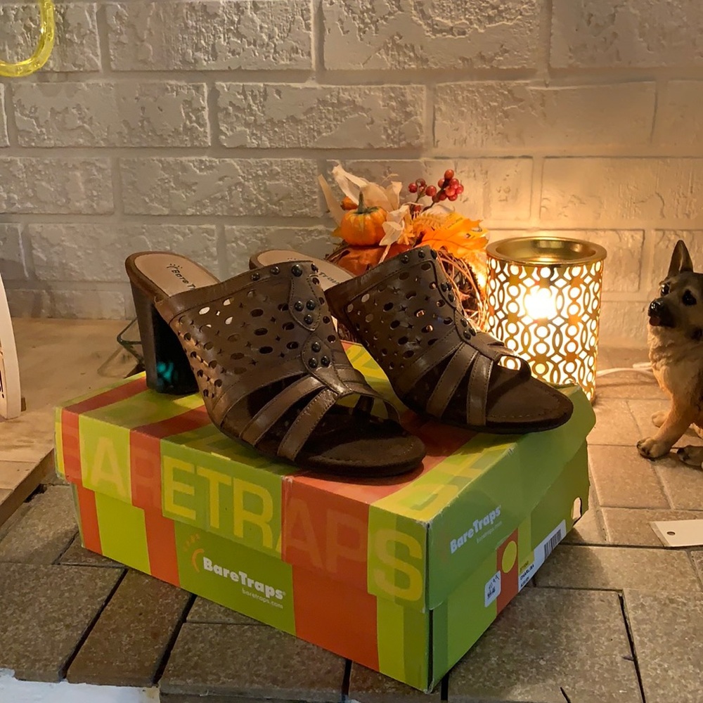 BareTrap Brown Heels, Size 9.5M